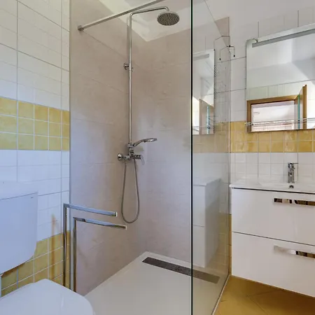 Yellow House By Interhome Villa *