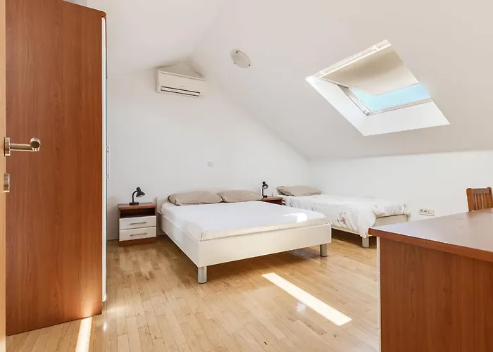 Yellow House By Interhome Villa *