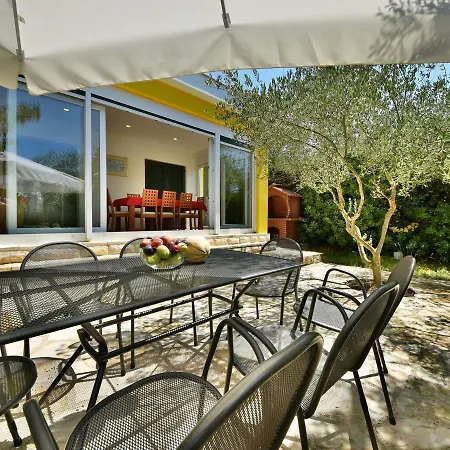 Yellow House By Interhome *