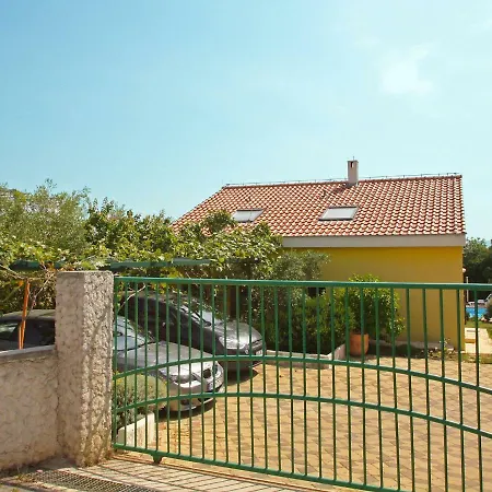 Yellow House By Interhome * Zára