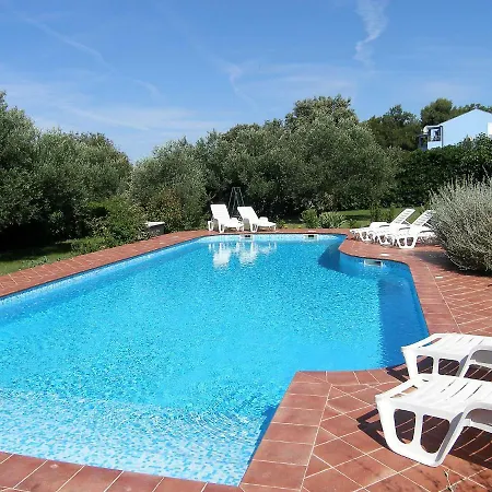 Villa Yellow House By Interhome Zára