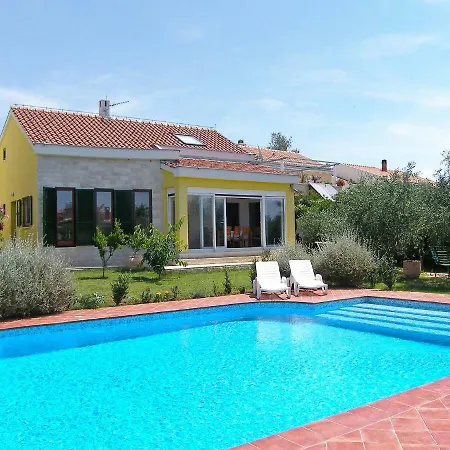 Yellow House By Interhome Villa *