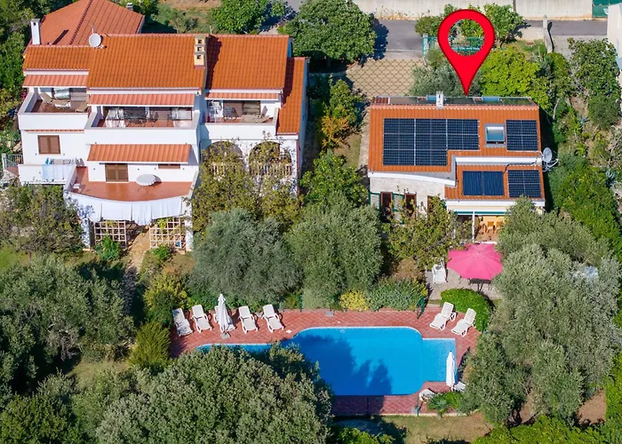 Yellow House By Interhome *