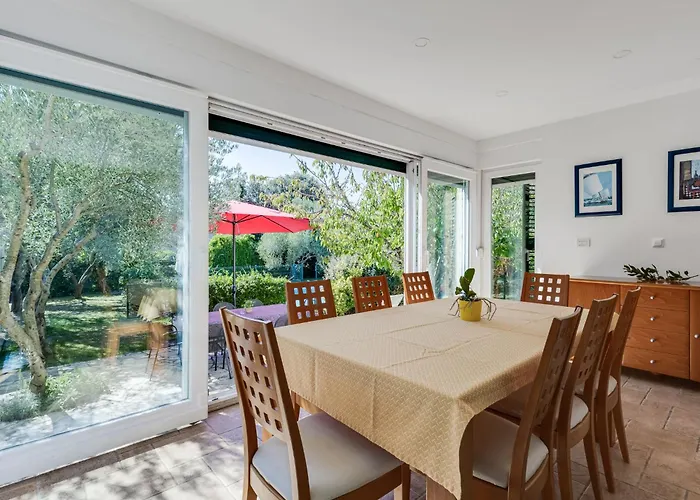 فيلة Yellow House By Interhome زادار